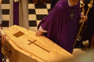 funeral, priest, coffin, goodbye, bishop, mourning, grief, burial, hand, cross, cathedral, sadness, sad, loss, funeral, funeral, coffin, coffin, coffin, coffin, coffin